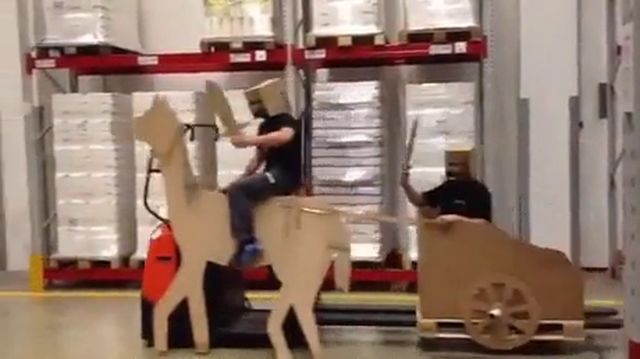 A történelem megelevenítése